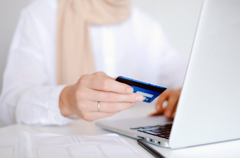 Ecommerce Website Optimization: 10 Ways to Grow Revenue